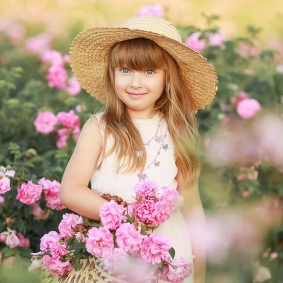 Elegant Gift Boxed Toddler Jewelry: Butterfly Necklaces & Bracelets, Ages 3-7 - Picture 4 of 8